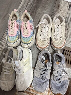 Set of 4 shoes
